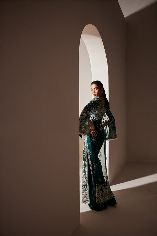 Soraya - Emerald Elegance - House of Vasl