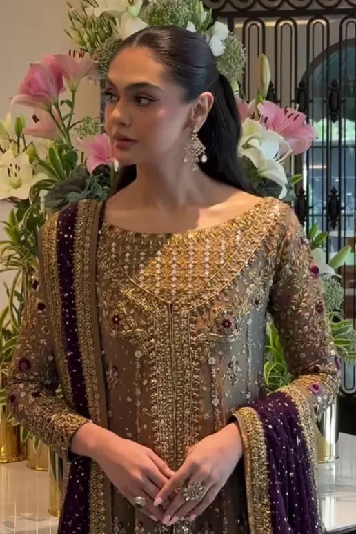 Zari Mesuri -  Haris Shakeel
