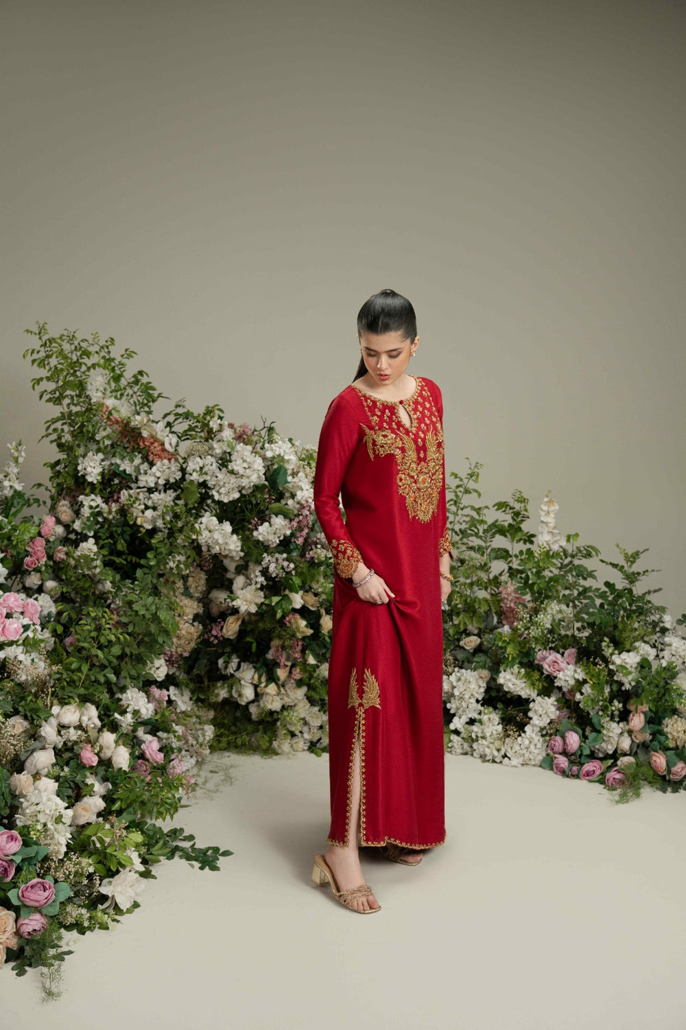 SARA NAQVI || RAW SILK FABRIC