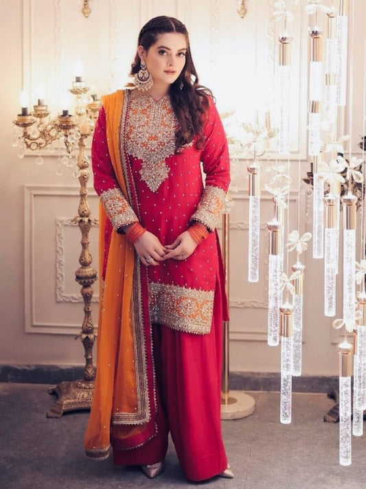 Minal khan