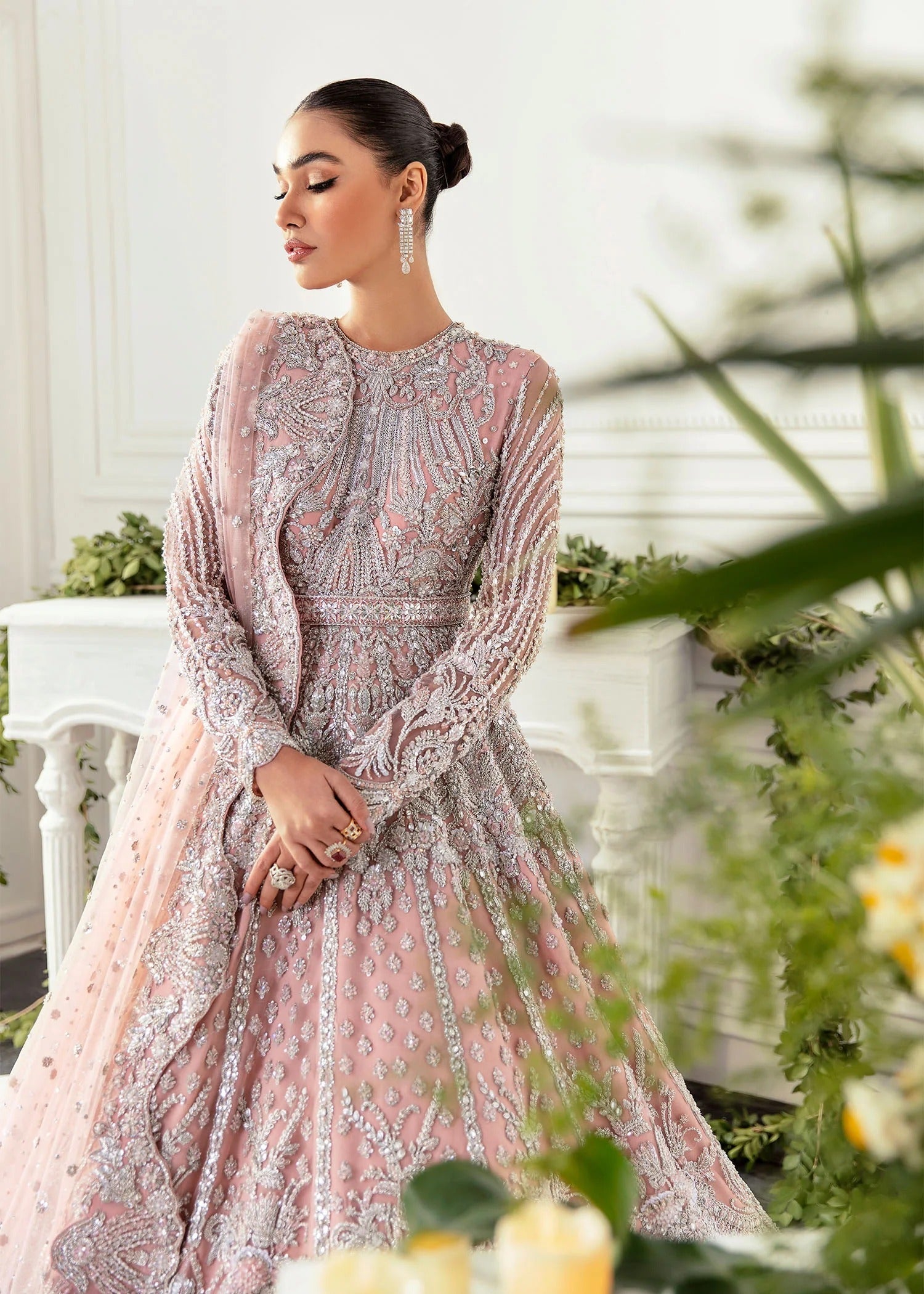 AKBAR ASLAM - HYACINTH - House of Vasl